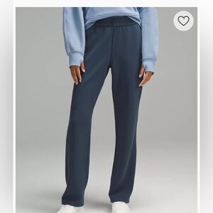 lululemon sofstreme pant